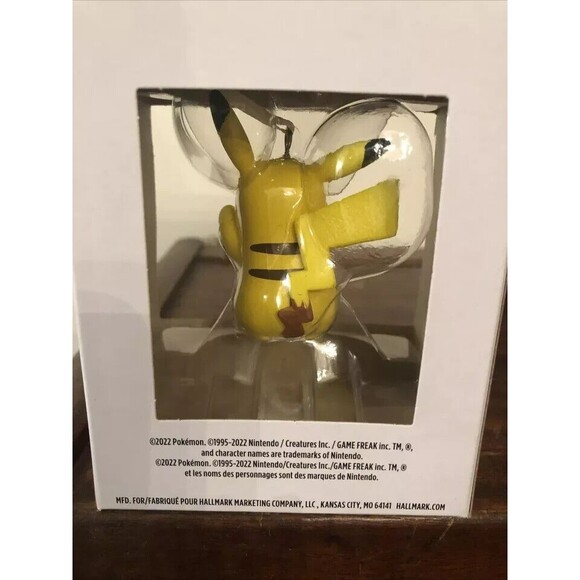 NEW POKÉMON PIKACHU Hallmark Blown Glass Christmas Tree Ornament - Picture 2 of 4